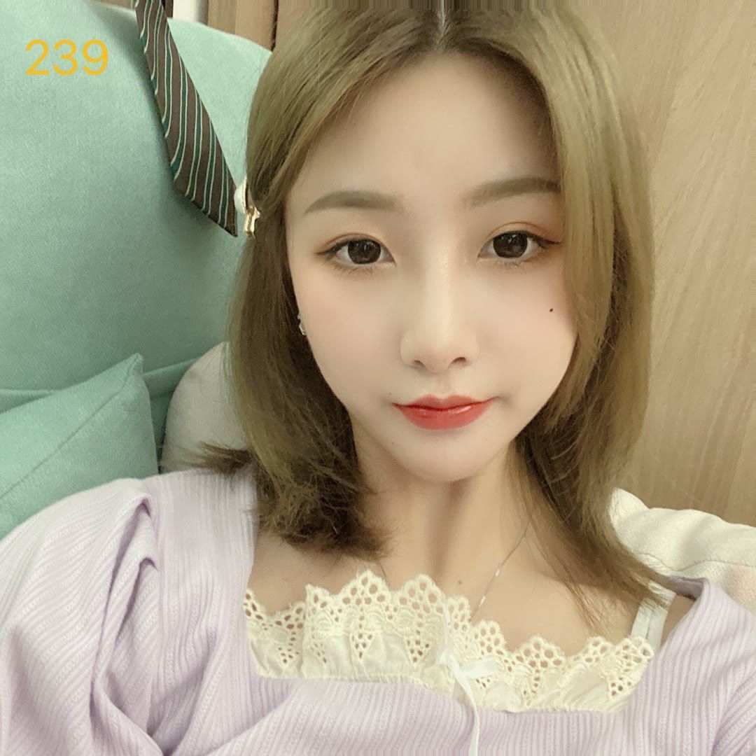 漂亮大方的婉儿